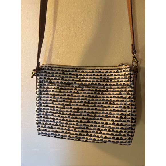 Fossil Leather Crossbody Purse - Picture 4 of 7